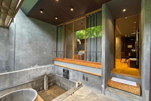 حمام, أونسين باباواكا (Onsen Papawaqa) in Taian Township