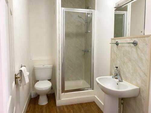 Single Room image 10