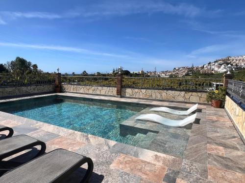 Villa Triana - El Borge