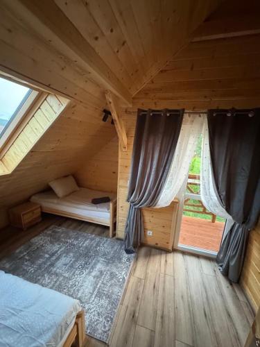 PodKarpackim Niebem Jaśliska