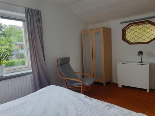 Cozy apt in 50s villa 10 min tram ride to city, Göteborg (foto 8)