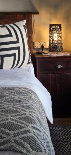 2 twin beds