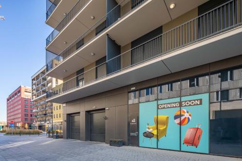 Balcony - NEW - Comfy - image 13