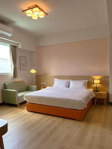 Deluxe Double Room room in Orange Homestay
