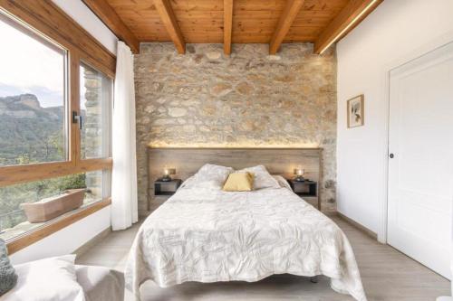 Cova Cuberes in Salàs de Pallars