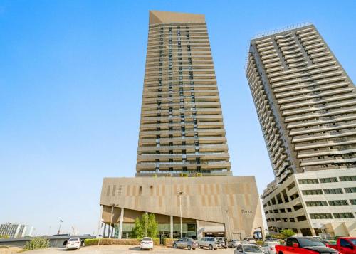 Exterior view, Luxury Living in Matrix Tower Near Sports City near Dubai Sports City