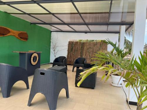 VILLA "MYKONOS" pour vos moments de detente en famille piscine privative, 3 chambre climatisees, sal in Ngaparou