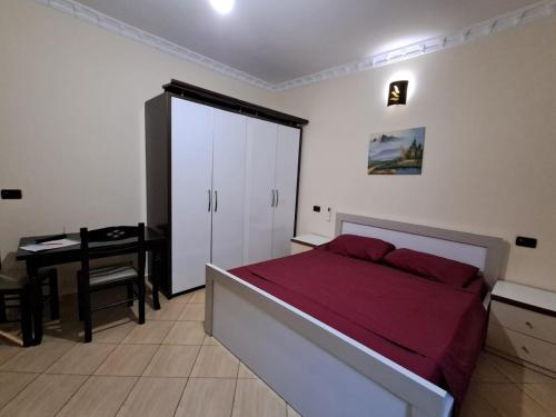 simple and cozy, Tirana
