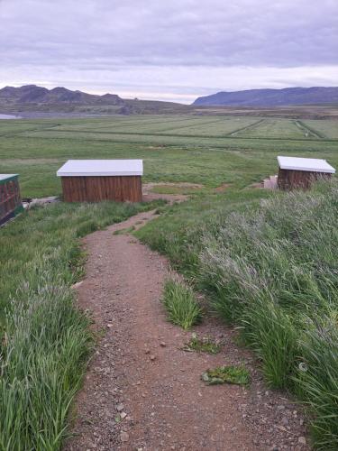 Apkārtne, Mýrartunga (Myrartunga) in Berufjardarvatn
