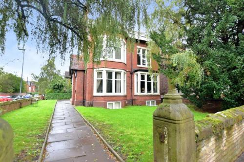 Victorian WFH Haven with Free Parking, Manchester (Foto 3)
