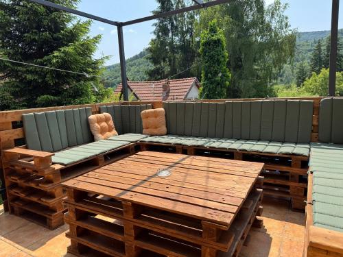 Villa Garden Balvanyos in บัลวันยอส