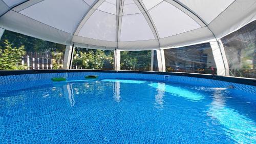 Къщи за гости Тепавица - Pool & Coworking