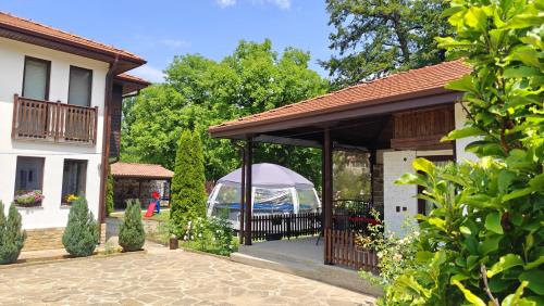 Къщи за гости Тепавица - Pool & Coworking, Trjavna (fotografie 10)