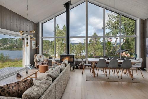 Modern chalet at Bortelid in Tjaldal
