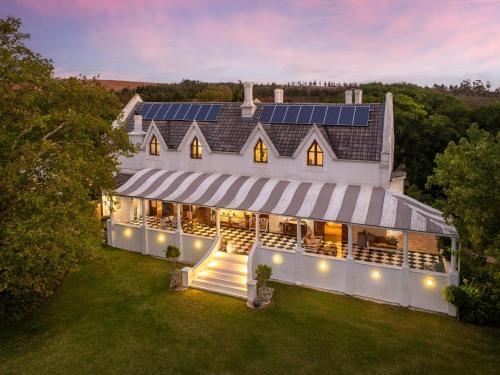 The Huts - Glamping at Caledon Grace
