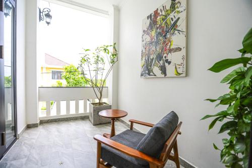 LA PEACE HOME