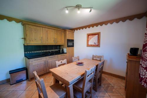 La Croix des Vallées - Proche des pistes des Ménuires (La Croix des Vallees - Proche des pistes des Menuires) in Les Menuires