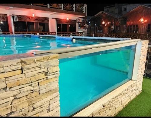 Hotel Maeo Suites - Miniatura 3