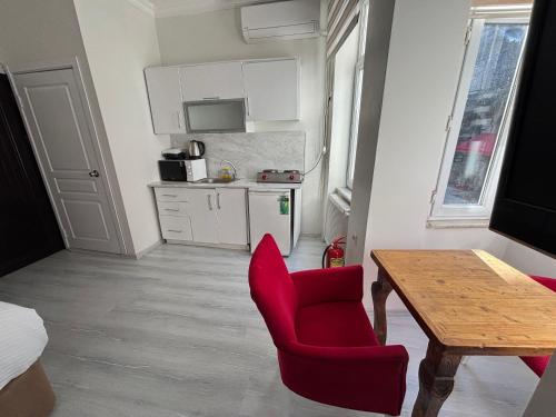 Istanberry - Sunshine Flats - image 14