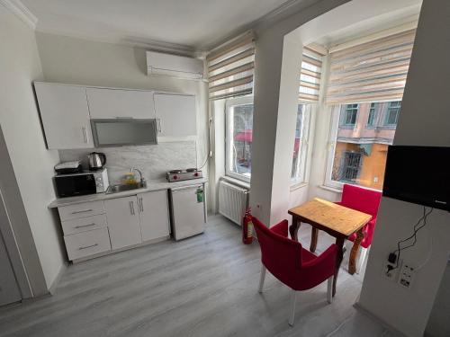 Istanberry - Sunshine Flats - image 8