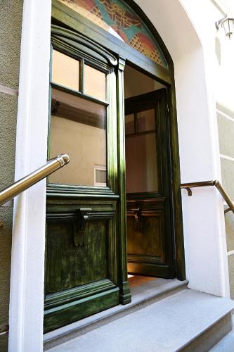 The House - Central Boutique Apartments