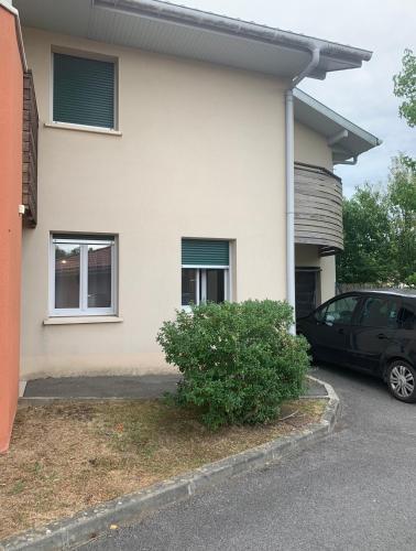 A szálláshely kívülről, Le cocon de Stef in Salies-De-Bearn városközpont