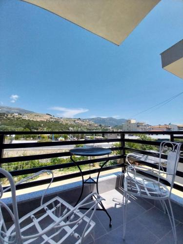 Athena's & Kostas Rooms Himara 3