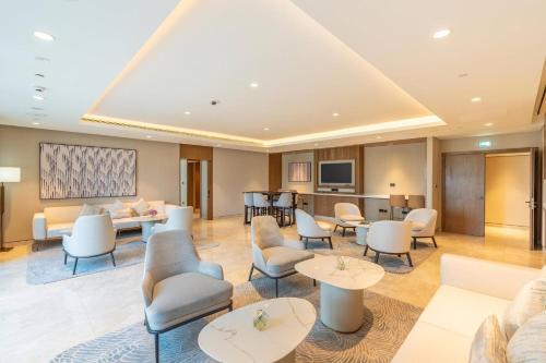 2BR Next To Dubai Mall With Full Burj Khalifa View - image 6