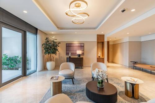 2BR Next To Dubai Mall With Full Burj Khalifa View - image 8