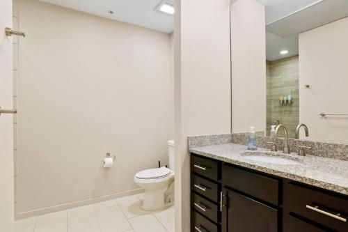 Unbeatable Location Golden Condo - Walk Everywhere in Golden, USA