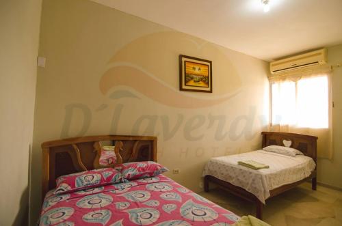 D Laverdy in Playas Villamil