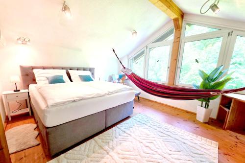 Rost Apartments - Design Ferienhaus mit Kamin und Hängematte (Rost Apartments - Design Ferienhaus mit Kamin und Hangematte) in Laufen