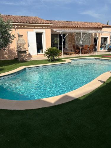 Villa chaleureuse gîte à louer Puget-Ville