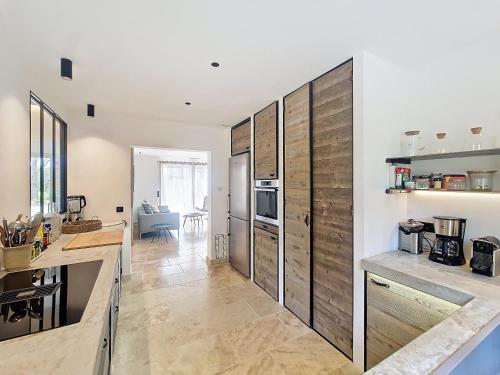 Villa tout équipée - Piscine & pool house - CLIM (Villa tout equipee - Piscine & pool house - CLIM) in Uzes