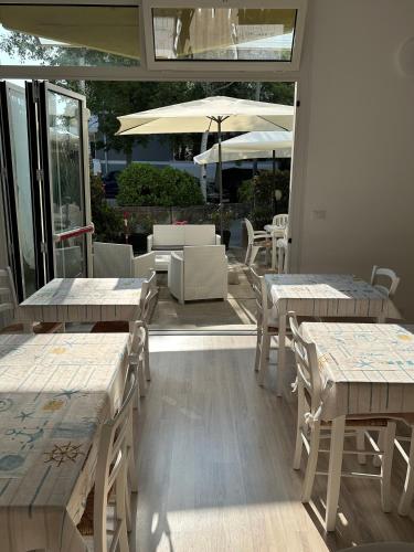 Hotel ai Fiori - image 4