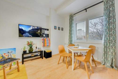 Compact and snug apartment in old town, Bratislava (Foto 9)