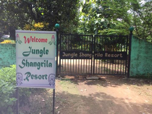 jungle shangrilla resort — other in 44200, Meghauli Nepal, 44200