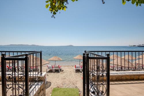 منظر, Marmara Yali Evi in West Marmara Region