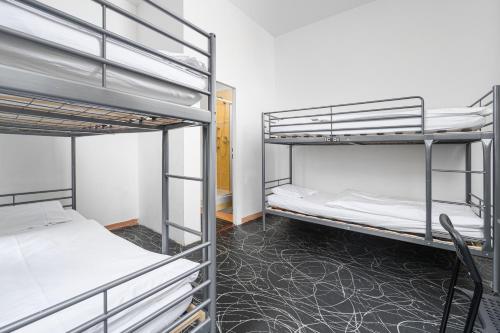 Bed in 4-Bed Mixed Dormitory Room