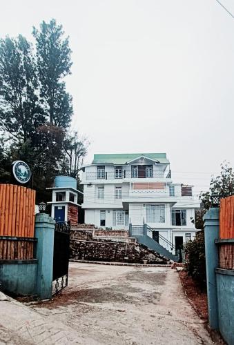Scenic View Homestay in Malki