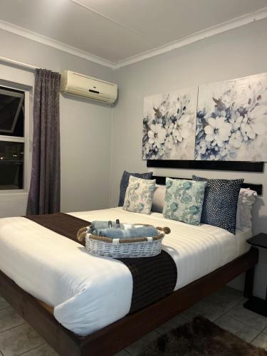 Skyfly Bed & Breakfast in Manzini