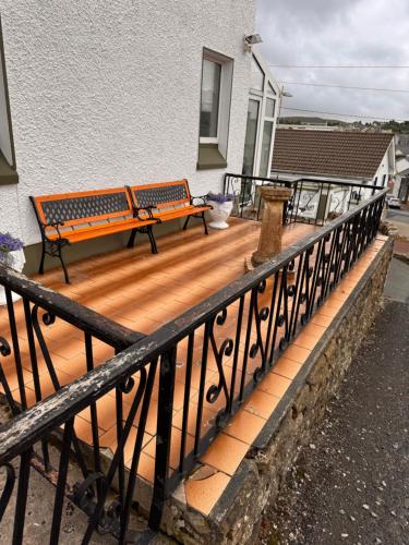 Facilities, Ard Cashel, Barrack Brae in Dunglow