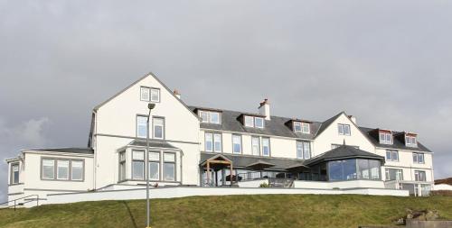 Accommodation in Dores