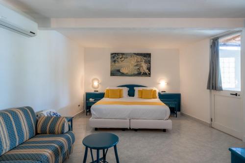 room detail thumbnail 1