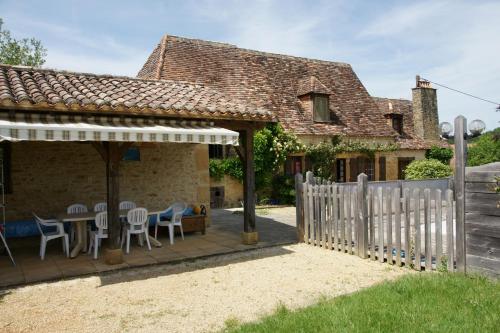 Létesítmények, Les gîtes du hameau d'Auriac (Les gites du hameau d'Auriac) in Cales