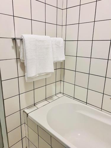 Vonios kambarys, Dolphin view self catering accomodation in Rand Rifles