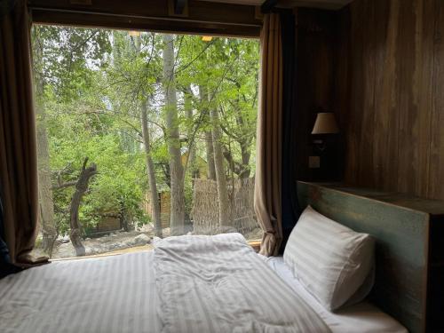 Budget Single Room room in The 2 Magpies Hunza