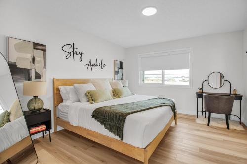 Luxury AC Sleeps 7, Edmonton