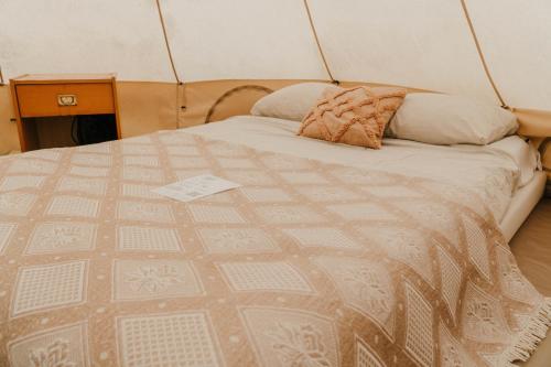 1 double bed