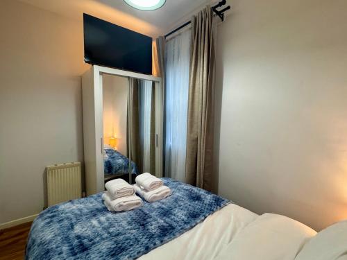 Stylish 2BR Grassmarket Flat with Castle Views & PS5, Edinburgh (Foto 8)